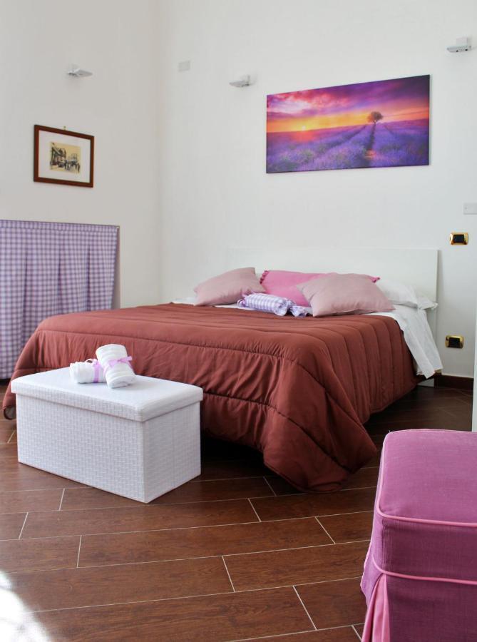 Dimora De Brado Bed and Breakfast Trani Exterior foto