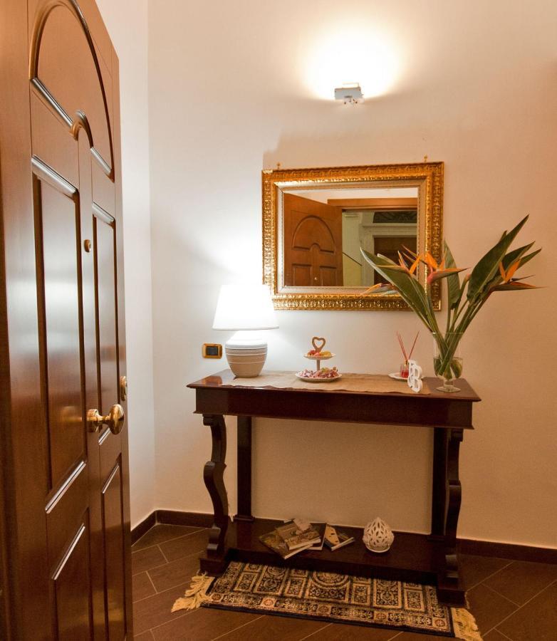 Dimora De Brado Bed and Breakfast Trani Exterior foto